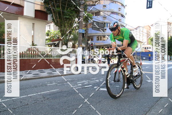 Buy your photos of the event27 Triathlon Internacional de Santos  on Fotop