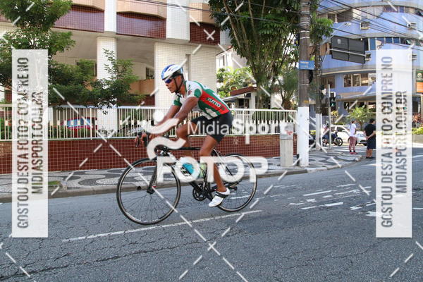 Buy your photos of the event27 Triathlon Internacional de Santos  on Fotop