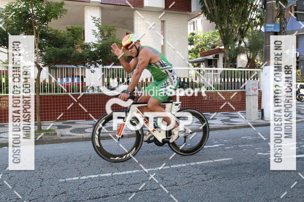 Buy your photos of the event27 Triathlon Internacional de Santos  on Fotop