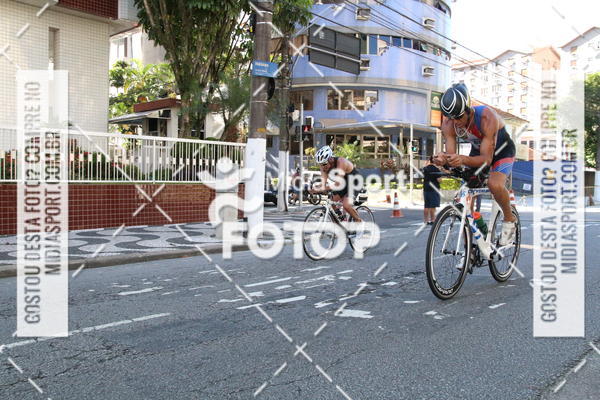 Buy your photos of the event27 Triathlon Internacional de Santos  on Fotop