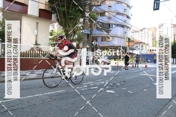 Buy your photos of the event27 Triathlon Internacional de Santos  on Fotop
