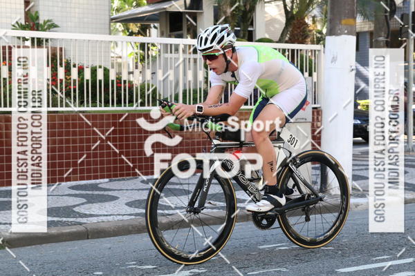 Buy your photos of the event27 Triathlon Internacional de Santos  on Fotop