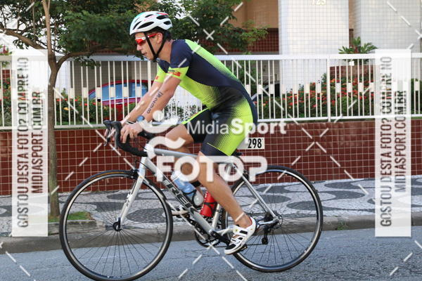 Buy your photos of the event27 Triathlon Internacional de Santos  on Fotop