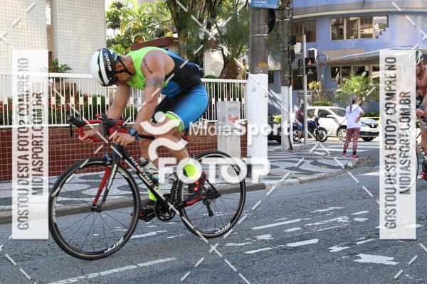 Buy your photos of the event27 Triathlon Internacional de Santos  on Fotop