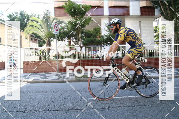 Buy your photos of the event27 Triathlon Internacional de Santos  on Fotop