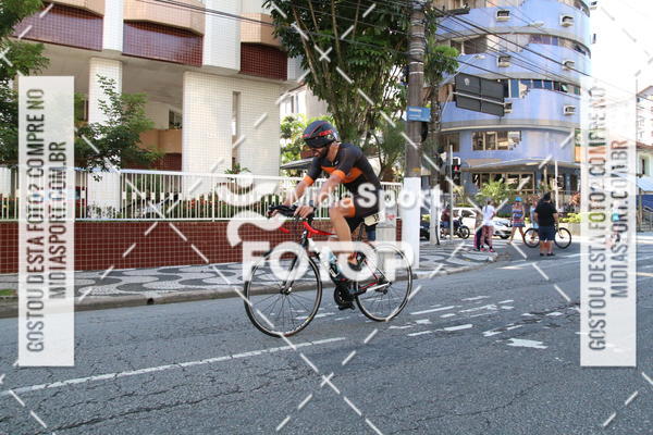 Buy your photos of the event27 Triathlon Internacional de Santos  on Fotop