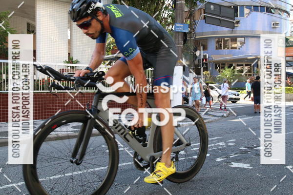 Buy your photos of the event27 Triathlon Internacional de Santos  on Fotop