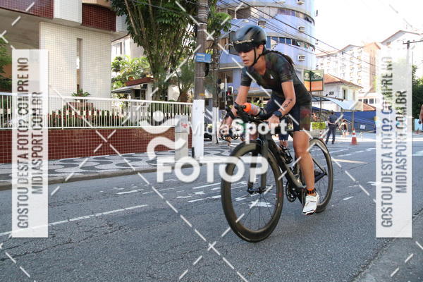 Buy your photos of the event27 Triathlon Internacional de Santos  on Fotop