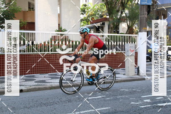 Buy your photos of the event27 Triathlon Internacional de Santos  on Fotop