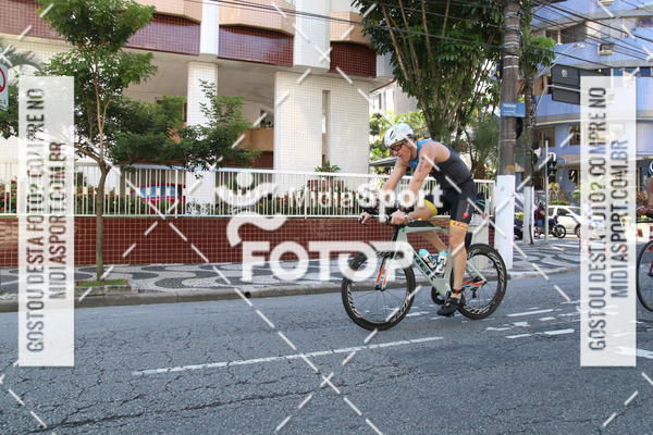 Buy your photos of the event27 Triathlon Internacional de Santos  on Fotop