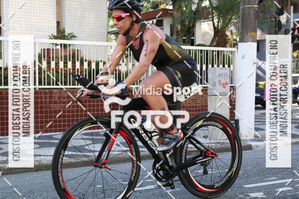 Buy your photos of the event27 Triathlon Internacional de Santos  on Fotop