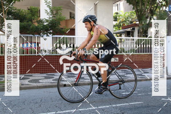 Buy your photos of the event27 Triathlon Internacional de Santos  on Fotop