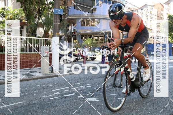 Buy your photos of the event27 Triathlon Internacional de Santos  on Fotop