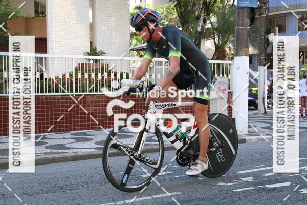 Buy your photos of the event27 Triathlon Internacional de Santos  on Fotop