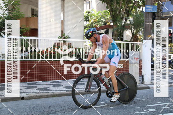 Buy your photos of the event27 Triathlon Internacional de Santos  on Fotop