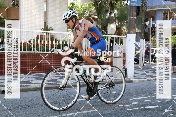 Buy your photos of the event27 Triathlon Internacional de Santos  on Fotop