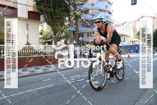 Buy your photos of the event27 Triathlon Internacional de Santos  on Fotop