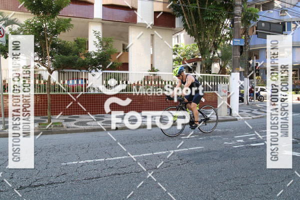 Buy your photos of the event27 Triathlon Internacional de Santos  on Fotop