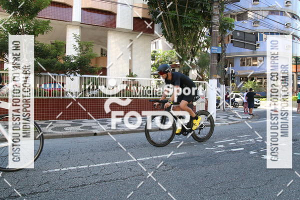 Buy your photos of the event27 Triathlon Internacional de Santos  on Fotop