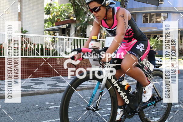 Buy your photos of the event27 Triathlon Internacional de Santos  on Fotop