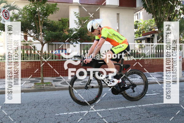 Buy your photos of the event27 Triathlon Internacional de Santos  on Fotop