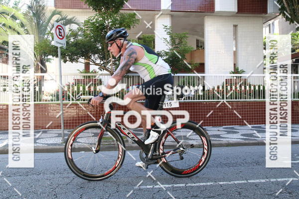 Buy your photos of the event27 Triathlon Internacional de Santos  on Fotop