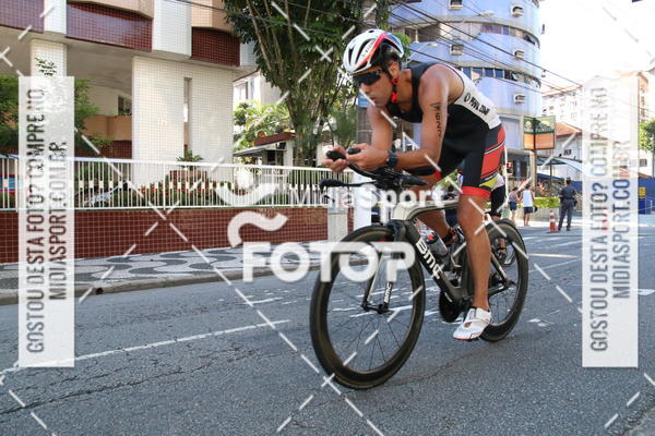 Buy your photos of the event27 Triathlon Internacional de Santos  on Fotop