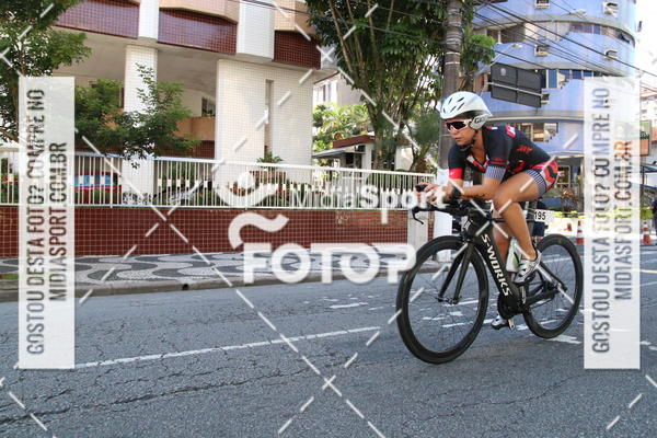 Buy your photos of the event27 Triathlon Internacional de Santos  on Fotop