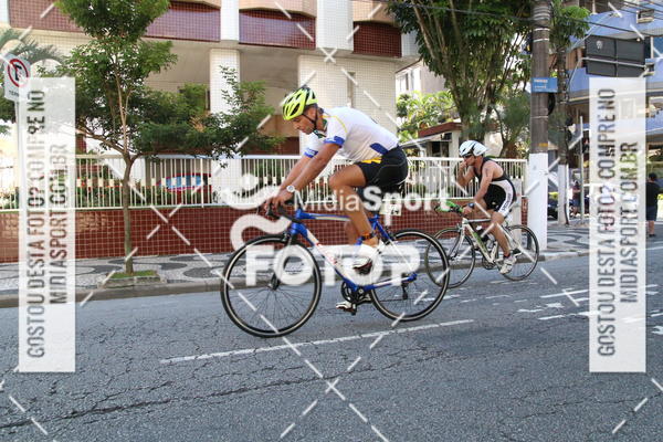 Buy your photos of the event27 Triathlon Internacional de Santos  on Fotop