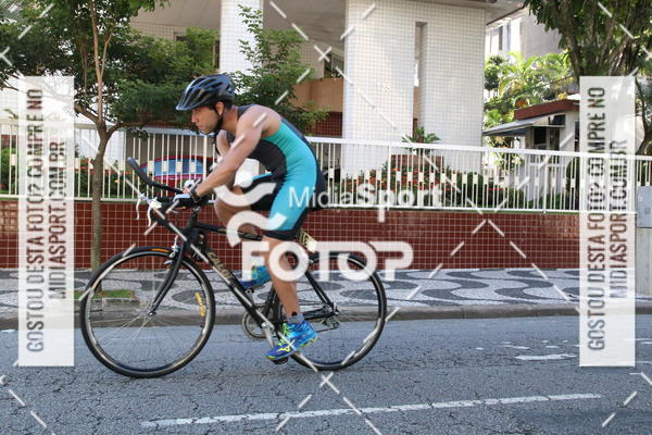 Buy your photos of the event27 Triathlon Internacional de Santos  on Fotop