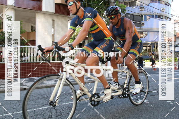 Buy your photos of the event27 Triathlon Internacional de Santos  on Fotop