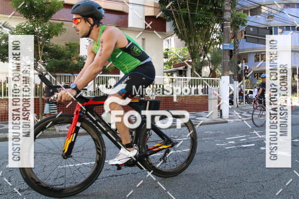Buy your photos of the event27 Triathlon Internacional de Santos  on Fotop