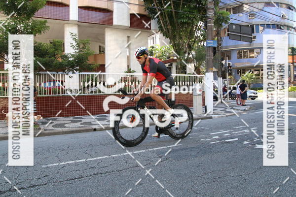 Buy your photos of the event27 Triathlon Internacional de Santos  on Fotop