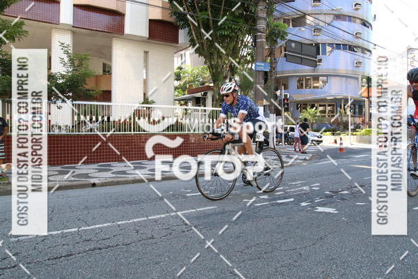 Buy your photos of the event27 Triathlon Internacional de Santos  on Fotop