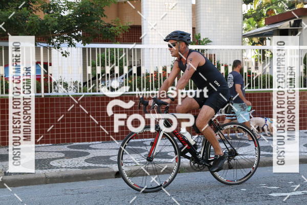 Buy your photos of the event27 Triathlon Internacional de Santos  on Fotop