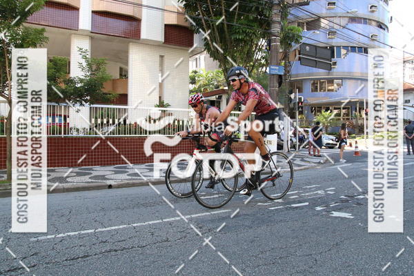 Buy your photos of the event27 Triathlon Internacional de Santos  on Fotop