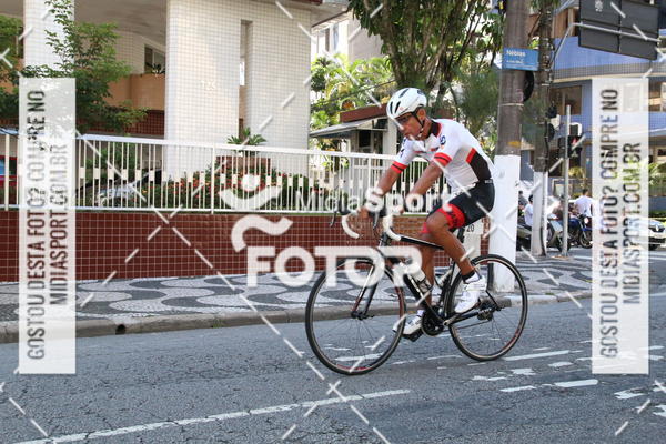 Buy your photos of the event27 Triathlon Internacional de Santos  on Fotop