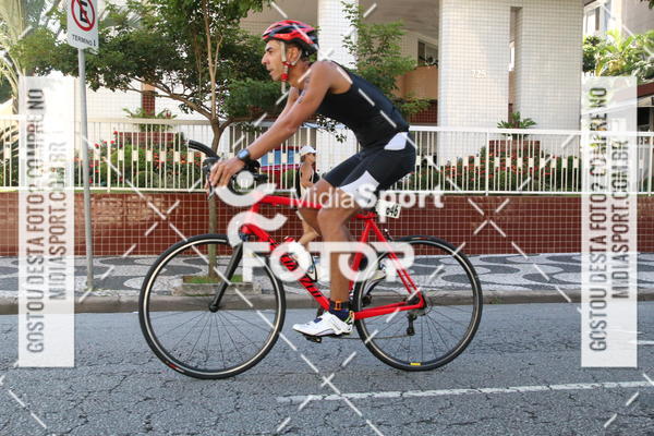 Buy your photos of the event27 Triathlon Internacional de Santos  on Fotop