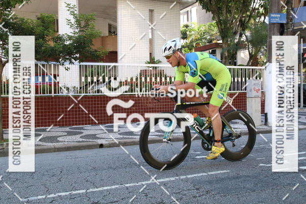 Buy your photos of the event27 Triathlon Internacional de Santos  on Fotop