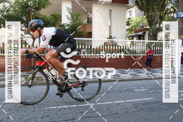 Buy your photos of the event27 Triathlon Internacional de Santos  on Fotop