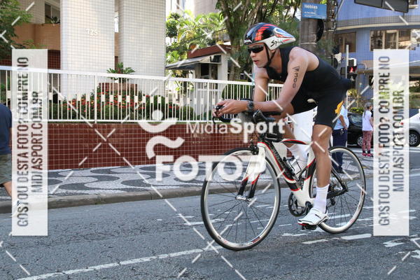 Buy your photos of the event27 Triathlon Internacional de Santos  on Fotop