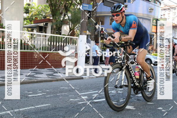 Buy your photos of the event27 Triathlon Internacional de Santos  on Fotop