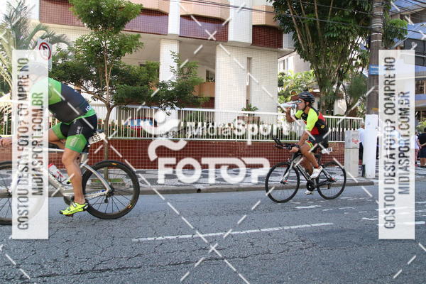 Buy your photos of the event27 Triathlon Internacional de Santos  on Fotop