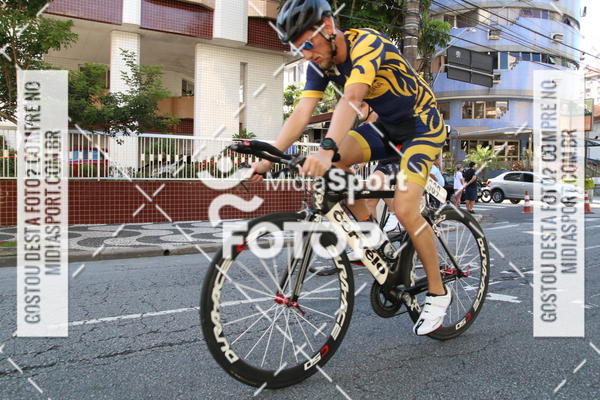 Buy your photos of the event27 Triathlon Internacional de Santos  on Fotop
