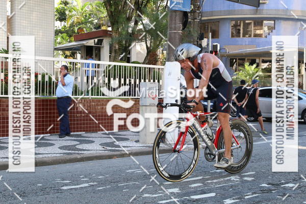 Buy your photos of the event27 Triathlon Internacional de Santos  on Fotop