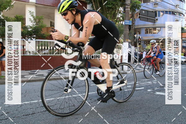 Buy your photos of the event27 Triathlon Internacional de Santos  on Fotop