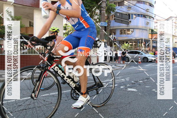 Buy your photos of the event27 Triathlon Internacional de Santos  on Fotop
