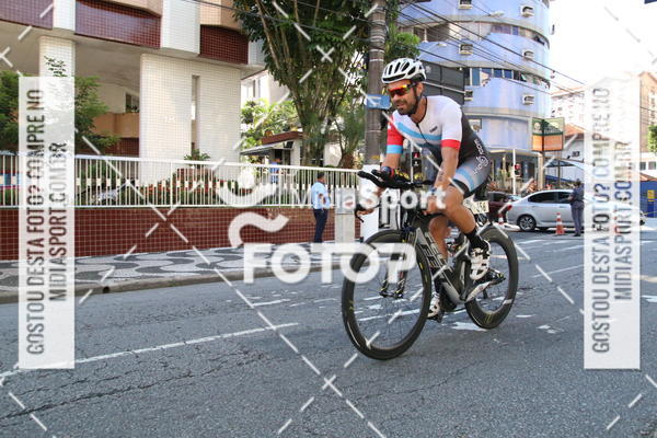 Buy your photos of the event27 Triathlon Internacional de Santos  on Fotop