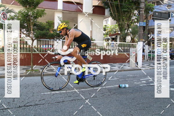 Buy your photos of the event27 Triathlon Internacional de Santos  on Fotop