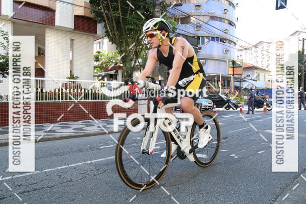 Buy your photos of the event27 Triathlon Internacional de Santos  on Fotop